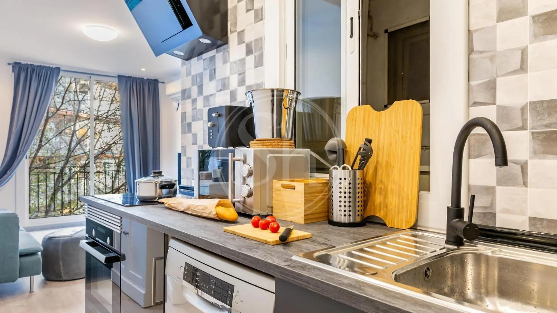 Apartment Near Sagrada Familia Barcelona