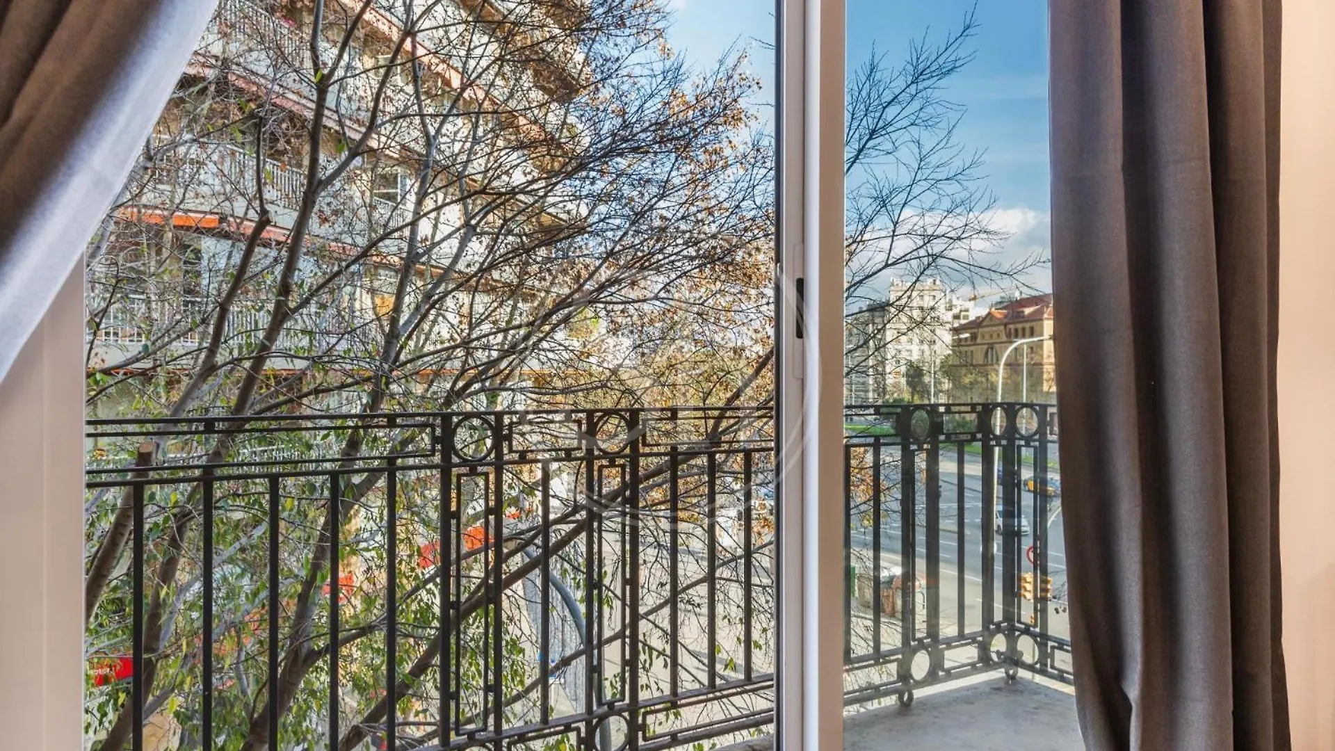 Apartment Near Sagrada Familia Barcelona